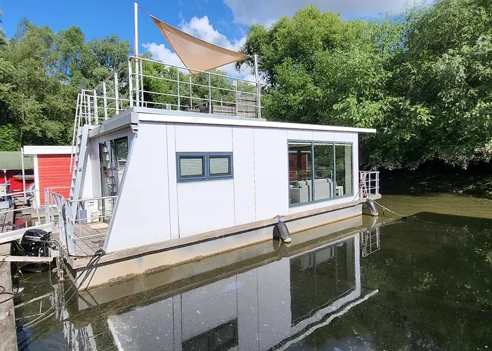 Hausboot Hafen2wo * Winsen (Luhe)